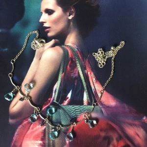 Beautiful vintage sterling silver, faux crystal necklace